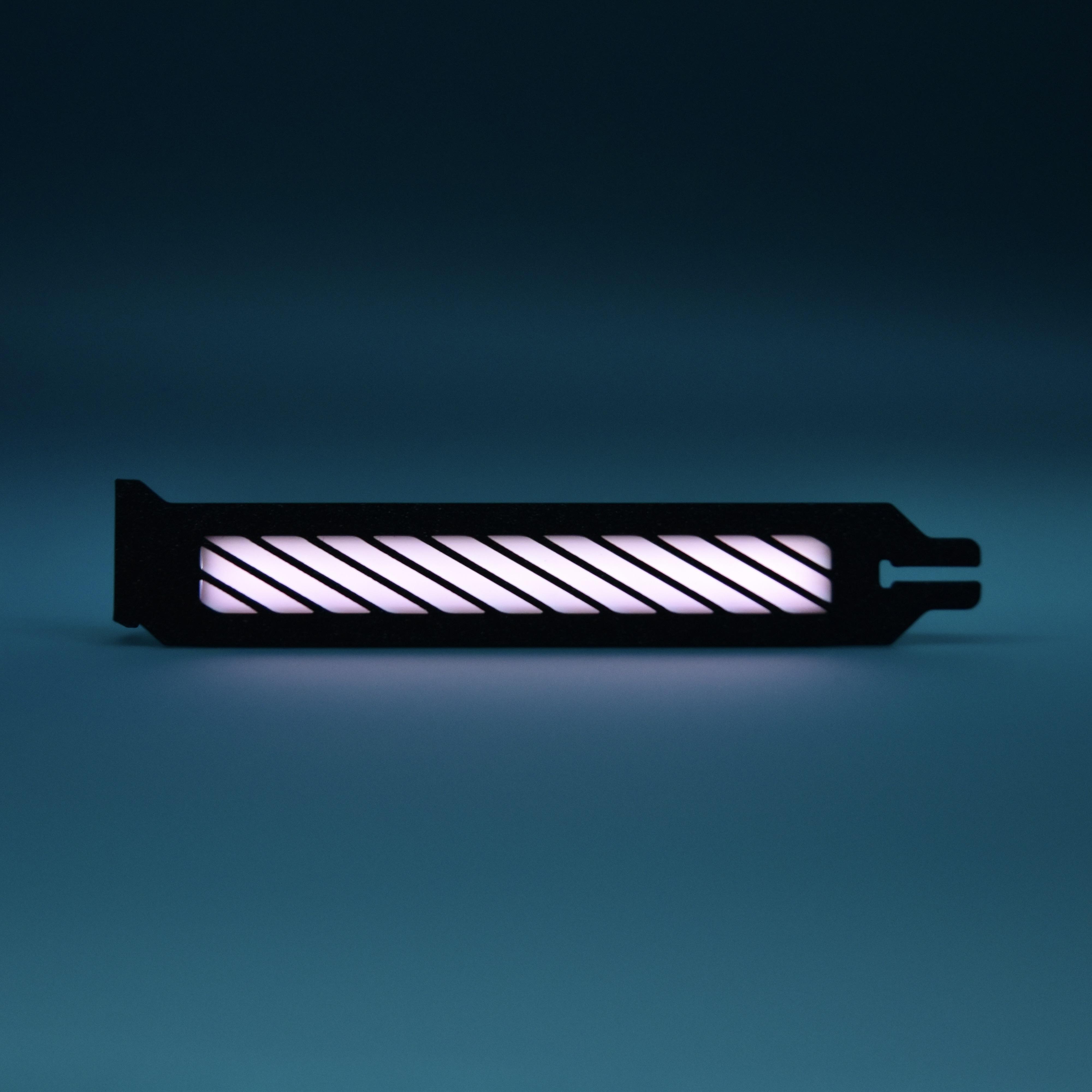 RGB Slotcover – ARGB-Beleuchtung für dein Setup.Farbe:Transverse Stripes Slotcover Black